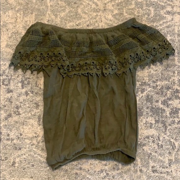Tobi green off the shoulders embroidered top - Picture 1 of 4